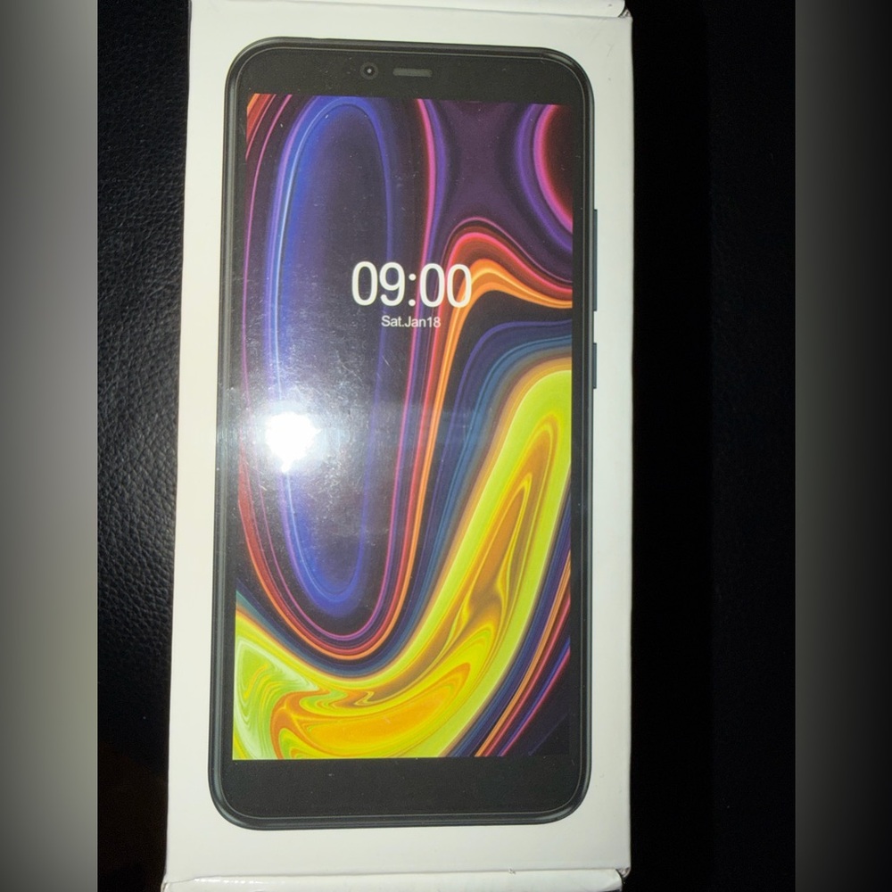 Fossil Black Smartphone with Vivid Display